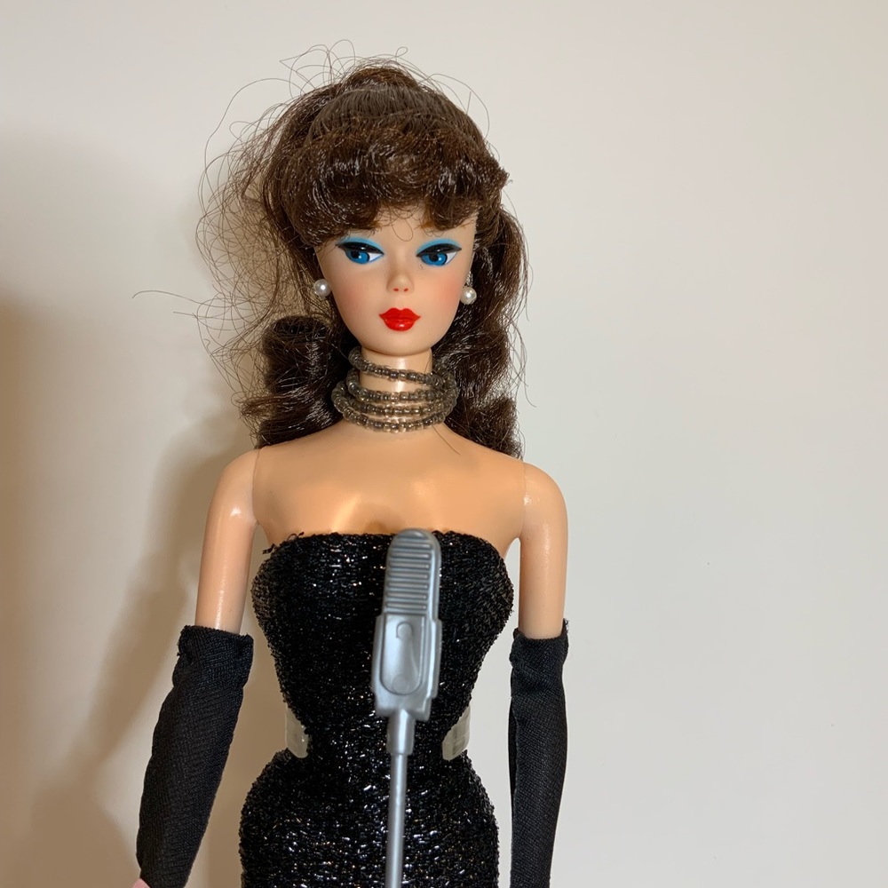 Barbie Vintage REPRO “Solo in the Spotlight” BRUNETTE (out of box)